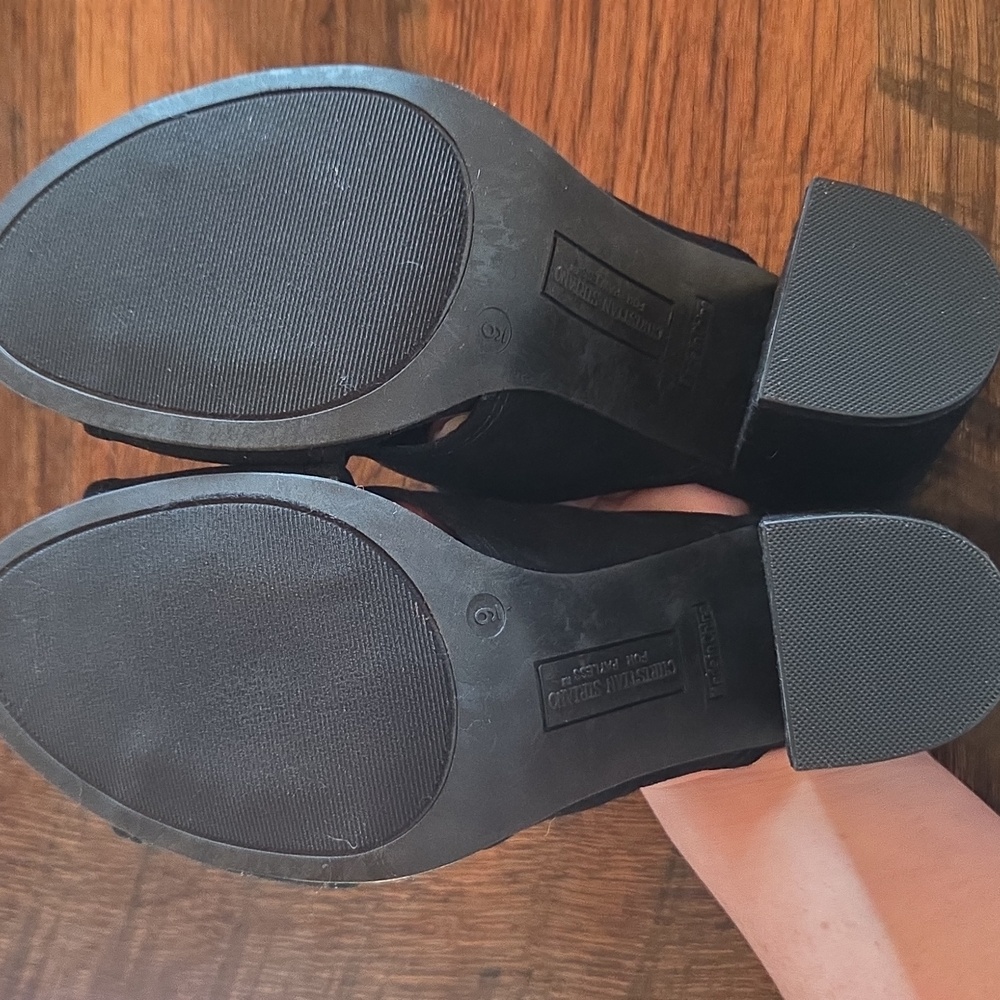 Black Block Heels - Picture 5 of 6